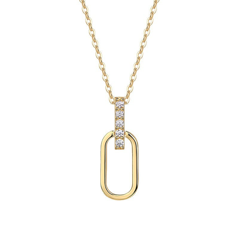 Halskette mit U-förmigem Moissanit-Anhänger 