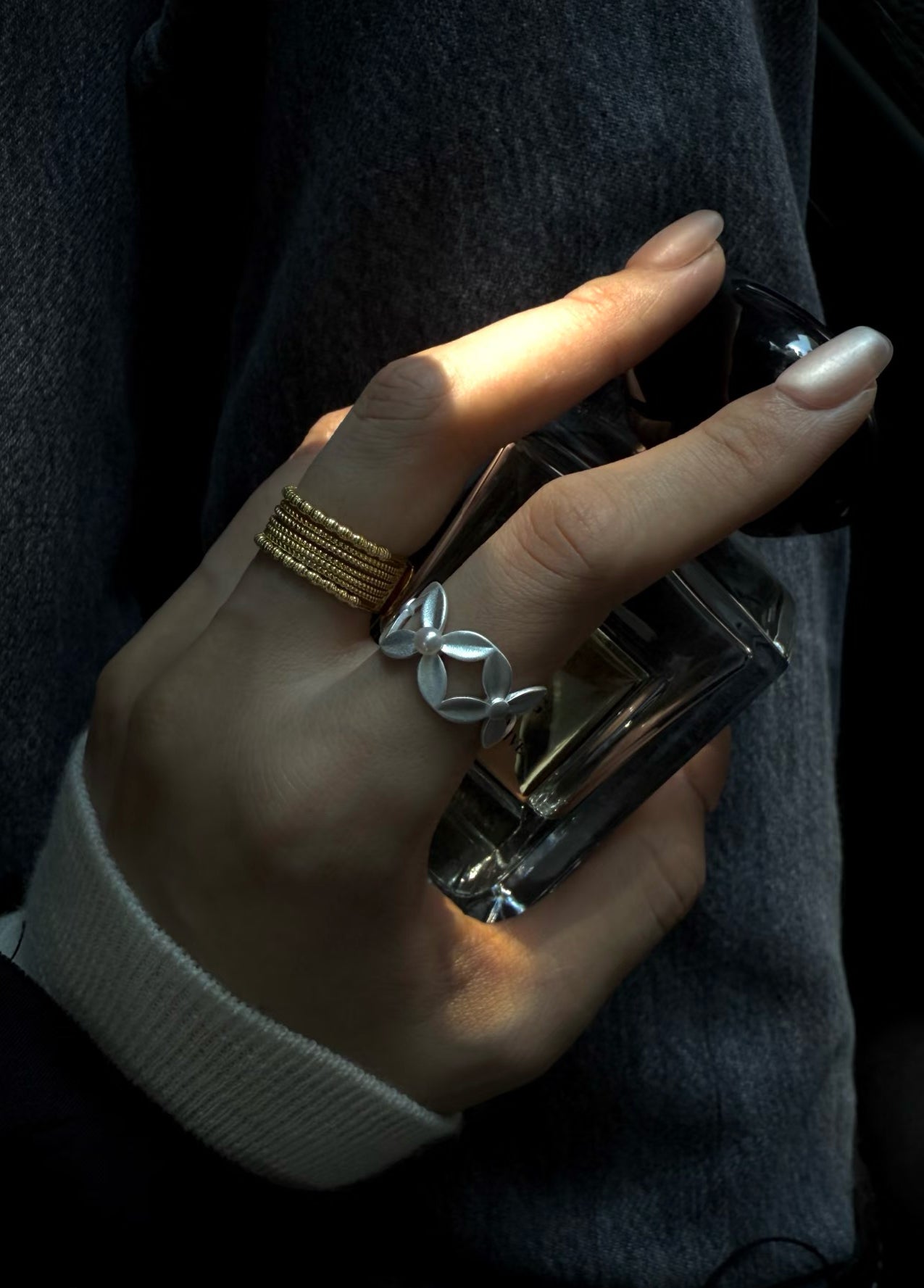 Everwhite Pearl Clover Ring