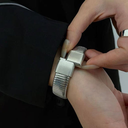 Retro Snakebone Lock