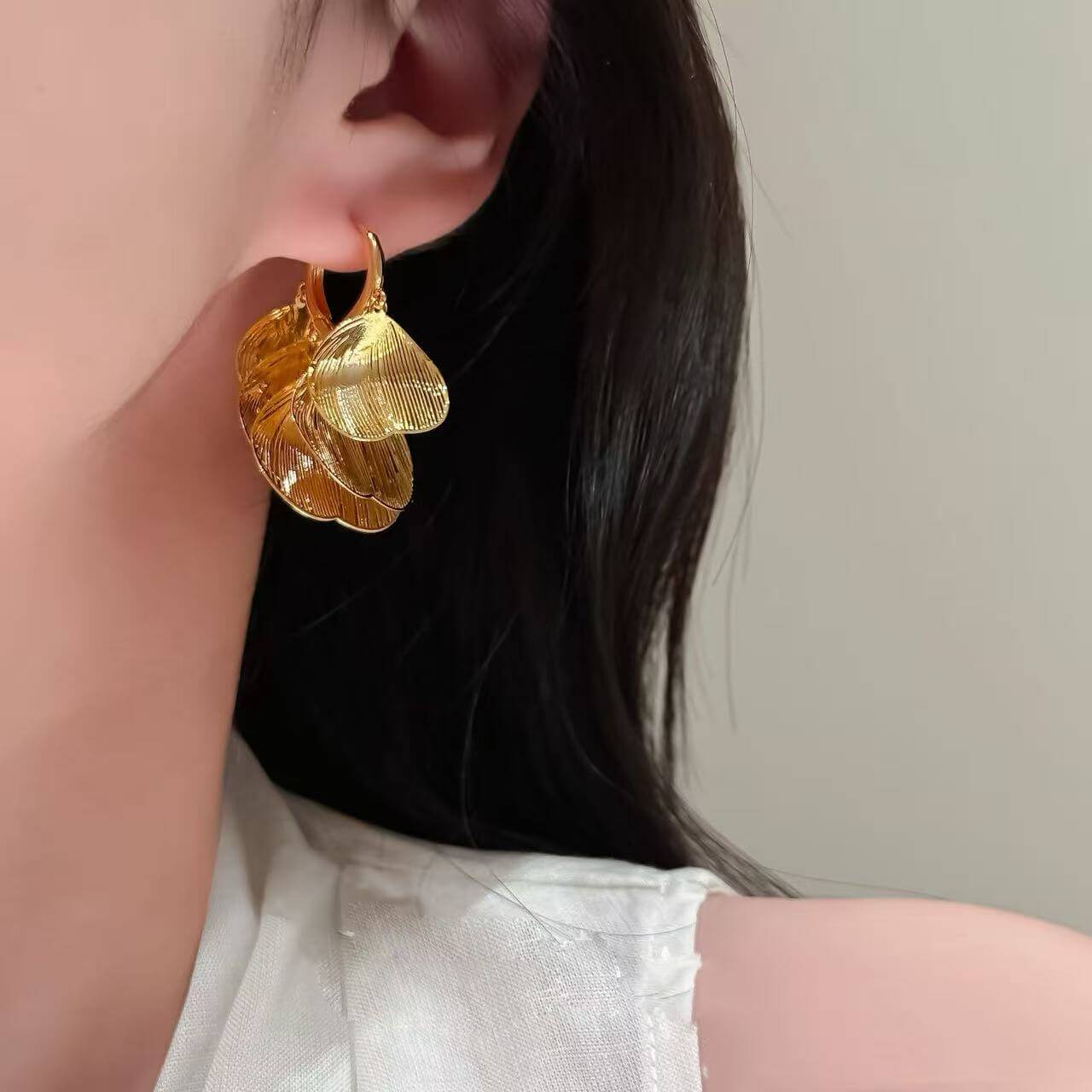 Feather Drift Earrings